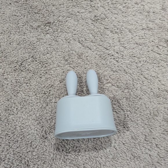 Ezpz Tiny Pops Silicone Ice Pop Mold Set - Gray - Picture 3 of 12